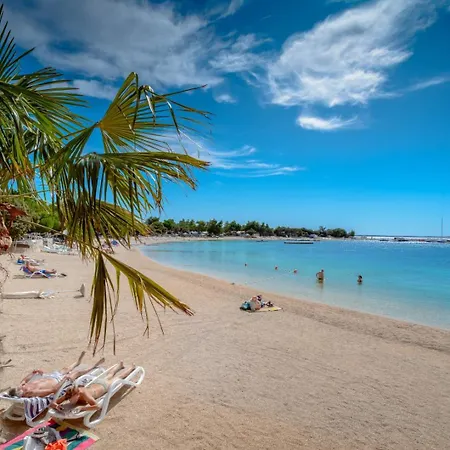 Διαμέρισμα Oasis *